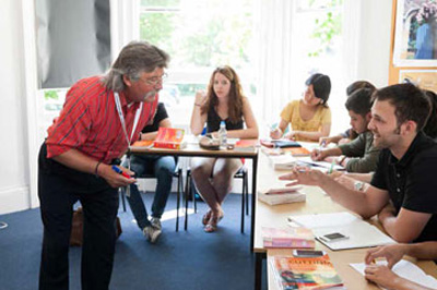 Curso inglés one to one Dublín ces