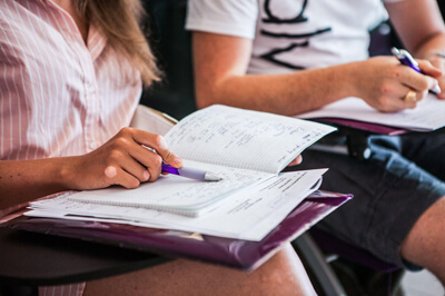 Curso inglés TOEFL St Julian ACE